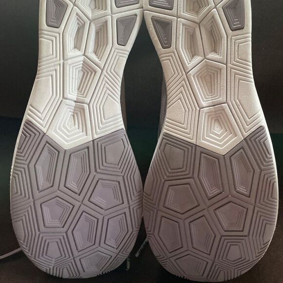 Nike Zoom Fly Chicago Mens UK 10 Taupe Grey Running Shoe US 11 EU 45 AA3172-200 - Picture 7 of 11